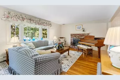 22 Marrett, Burlington, MA 01803 - Photo 5
