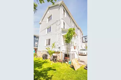 26 Sterling St, Worcester, MA 01610 - Photo 31