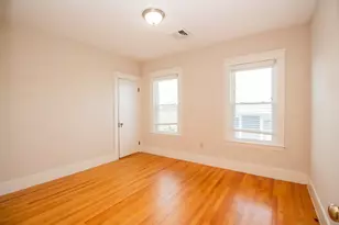26 Sterling St, Worcester, MA 01610 - Photo 15