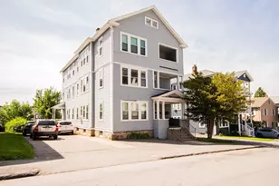 26 Sterling St, Worcester, MA 01610 - Photo 3