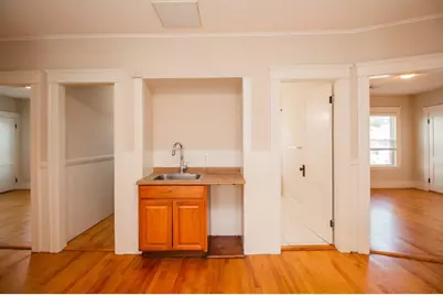 26 Sterling St, Worcester, MA 01610 - Photo 23
