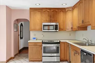 14 Brookside Park, Milton, MA 02186 - Photo 9