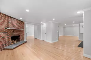 92 Hosmer St, Hudson, MA 01749 - Photo 3