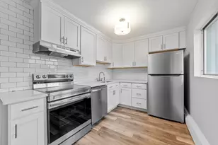 181 School St, Waltham, MA 02451 - Photo 1