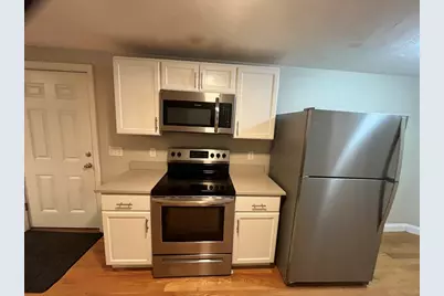 204 North Franklin #204, Holbrook, MA 02343 - Photo 3
