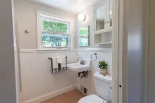 771 Beechmont St, Boston, MA 02136 - Photo 17