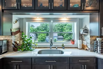 95 E Pleasant St #H, Amherst, MA 01002 - Photo 11