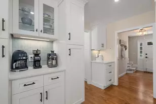 10 Steven Ln, Medfield, MA 02052 - Photo 7