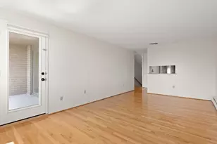 321 Harvard St, Cambridge, MA 02139 - Photo 9