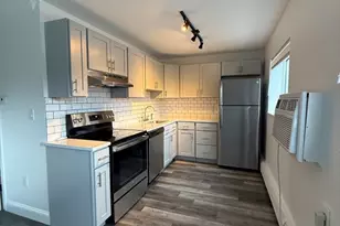 181 School St, Waltham, MA 02451 - Photo 1