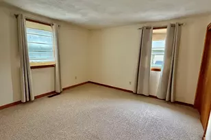 10 Sheridan St, Billerica, MA 01821 - Photo 15