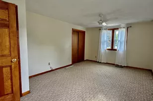 10 Sheridan St, Billerica, MA 01821 - Photo 17