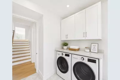 1674 Columbia, Boston, MA 02127 - Photo 9