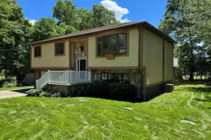 1174 Old Fall River Rd, Dartmouth, MA 02747 - Photo 3