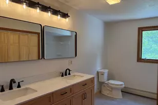 1174 Old Fall River Rd, Dartmouth, MA 02747 - Photo 9