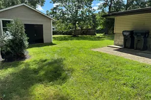 1174 Old Fall River Rd, Dartmouth, MA 02747 - Photo 39