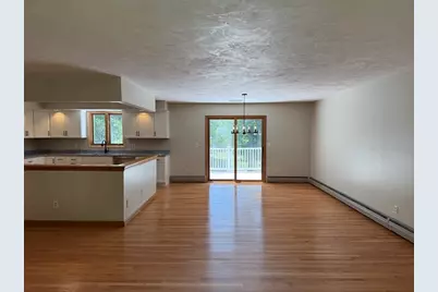 1174 Old Fall River Rd, Dartmouth, MA 02747 - Photo 7
