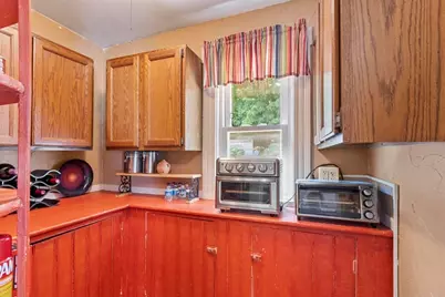 92 Tisdale St, Leominster, MA 01453 - Photo 23