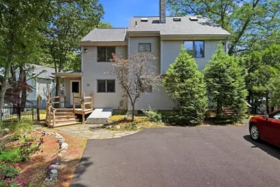 14 Iroquois, Southwick, MA 01077 - Photo 31