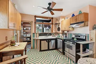 56 Porter Cir, Cambridge, MA 02140 - Photo 3