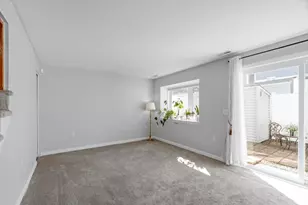 37 Meadow Pond Dr, Leominster, MA 01453 - Photo 9