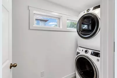 35 Locust St, Wareham, MA 02558 - Photo 11