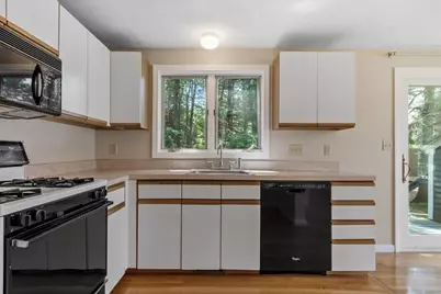 24 Deer Path #6, Maynard, MA 01754 - Photo 13