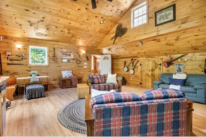 17 Mayo Rd, Hubbardston, MA 01452 - Photo 3