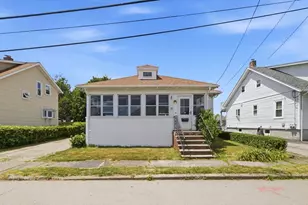 19 Princeton Ave, Weymouth, MA 02191 - Photo 1