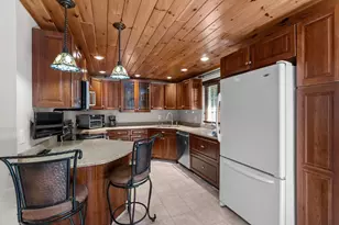 12 Dakel Dr, Freetown, MA 02702 - Photo 11