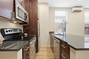 26 Hancock St, Boston, MA 02114 - Photo 3