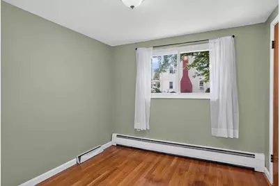 15 Jefferson Ave, Saugus, MA 01906 - Photo 31