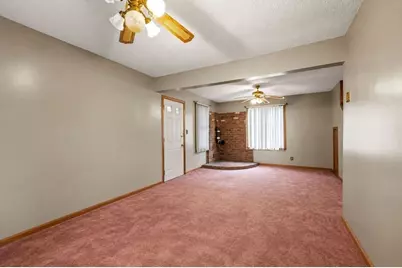 81 Healey St, Springfield, MA 01151 - Photo 9