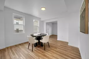 21 Oliver St, Lowell, MA 01854 - Photo 5