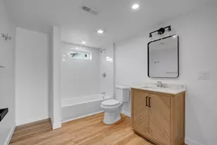 21 Oliver St, Lowell, MA 01854 - Photo 17