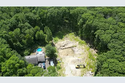 24 Conlin Rd, Oxford, MA 01540 - Photo 1