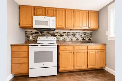 2 Millwood Cir, Framingham, MA 01701 - Photo 7