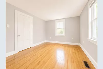 2 Millwood Cir, Framingham, MA 01701 - Photo 15