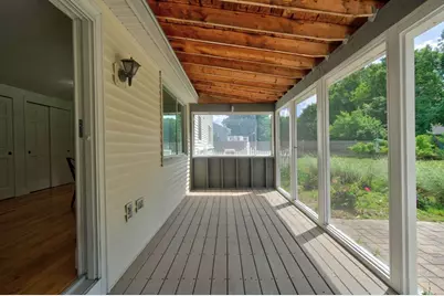 10 Hemlock Rd, Andover, MA 01810 - Photo 35