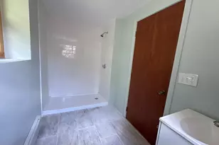 72 Kurland Ave, Brockton, MA 02301 - Photo 17