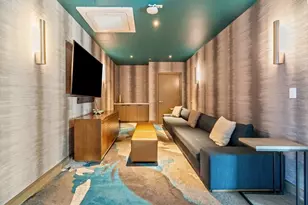 45 Lewis St, Boston, MA 02128 - Photo 17
