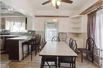 33 Pearl St, Fitchburg, MA 01420 - Photo 9