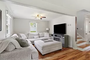 100 Colorado St, Springfield, MA 01118 - Photo 9