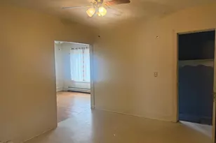 80 Newhall St, Springfield, MA 01109 - Photo 9