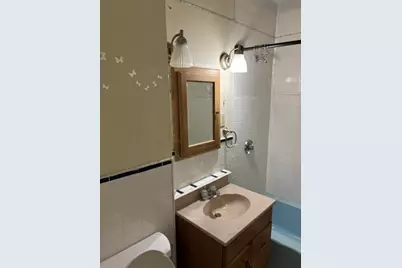 80 Newhall St, Springfield, MA 01109 - Photo 17