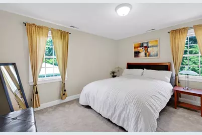 94 Meadowbrook Rd, East Longmeadow, MA 01028 - Photo 15