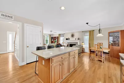 94 Meadowbrook Rd, East Longmeadow, MA 01028 - Photo 9
