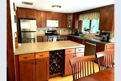 10 Warwick Rd, Walpole, MA 02071 - Photo 11