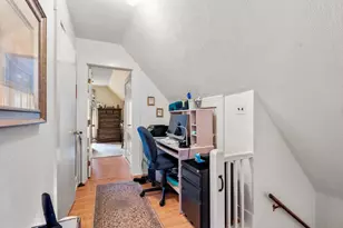 112 Dudley St, Cambridge, MA 02140 - Photo 21