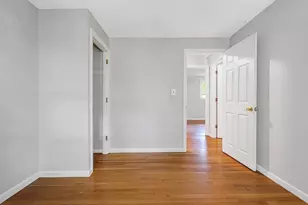 42 Iowa St, Worcester, MA 01602 - Photo 19